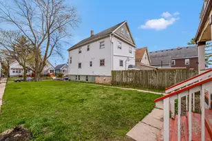 2867 N Fratney St, Milwaukee, WI 53212 - Photo 23