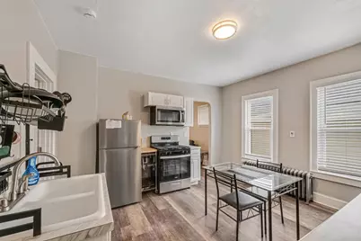 2867 N Fratney St, Milwaukee, WI 53212 - Photo 3