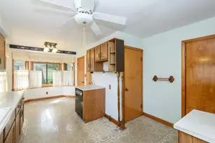 5212 S 20th St, Milwaukee, WI 53221 - Photo 13