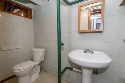 5212 S 20th St, Milwaukee, WI 53221 - Photo 25