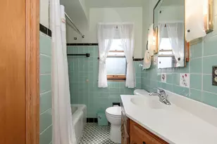 5212 S 20th St, Milwaukee, WI 53221 - Photo 15
