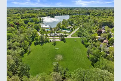 10312 N Versailles Ct, Mequon, WI 53092 - Photo 39