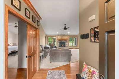 S93W34945  Jericho Dr, Eagle, WI 53119 - Photo 3