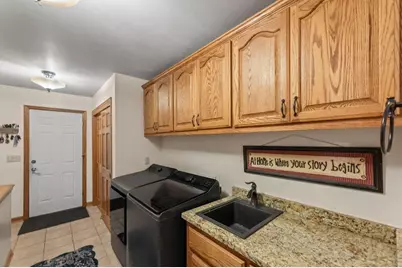 S93W34945  Jericho Dr, Eagle, WI 53119 - Photo 31