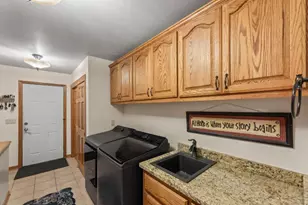 S93W34945 Jericho Dr, Eagle, WI 53119 - Photo 31