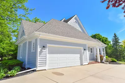 2270  Vincent Dr, Brookfield, WI 53045 - Photo 47
