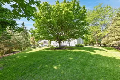 2270  Vincent Dr, Brookfield, WI 53045 - Photo 41