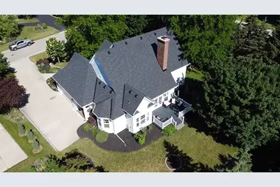 2270  Vincent Dr, Brookfield, WI 53045 - Photo 47
