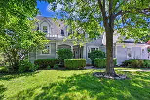 2270 Vincent Dr, Brookfield, WI 53045 - Photo 1