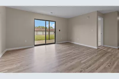 1011 S Second St #6, Delavan, WI 53115 - Photo 3