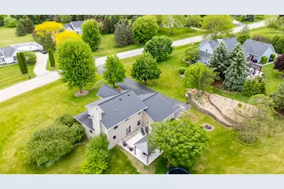 W301S2613  Jenna Ln, Genesee, WI 53188 - Photo 13
