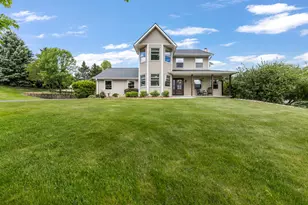 W301S2613 Jenna Ln, Genesee, WI 53188 - Photo 3