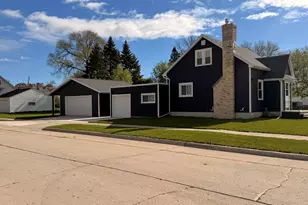 1924 24th St, Two Rivers, WI 54241 - Photo 25