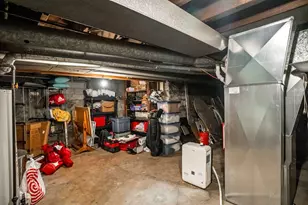 1666 N Humboldt Ave, Milwaukee, WI 53202 - Photo 31
