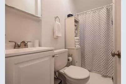 1666 N Humboldt Ave, Milwaukee, WI 53202 - Photo 23