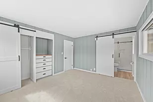 9131 N Pelham Pkwy, Bayside, WI 53217 - Photo 9