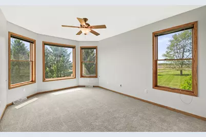 22939 W Overson Rd, Racine, WI 53182 - Photo 21