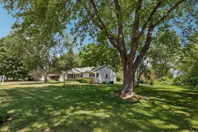 5700 S 41st St, Greenfield, WI 53221 - Photo 3