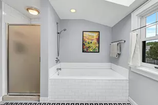 5912 N Berkeley Blvd, Whitefish Bay, WI 53217 - Photo 11