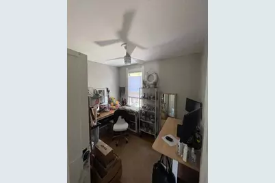 140 E Vine St #Lower, Milwaukee, WI 53212 - Photo 9