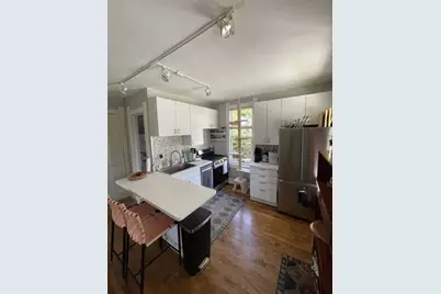 140 E Vine St #Lower, Milwaukee, WI 53212 - Photo 7