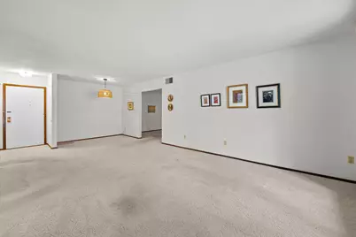 1906 E Shorewood Blvd #259, Shorewood, WI 53211 - Photo 3