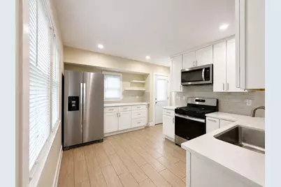 4134 S 1st Rd, Milwaukee, WI 53207 - Photo 15