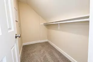 4134 S 1st St, Milwaukee, WI 53207 - Photo 7