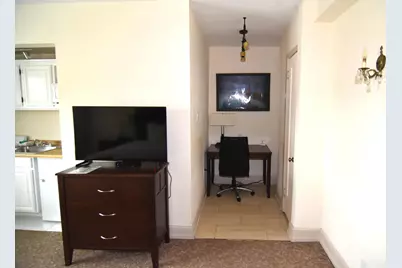 1028 E Juneau Ave #312, Milwaukee, WI 53202 - Photo 9