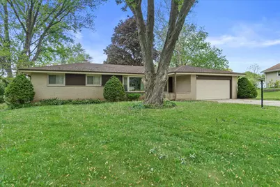 3210 S Ventura Dr, New Berlin, WI 53151 - Photo 31