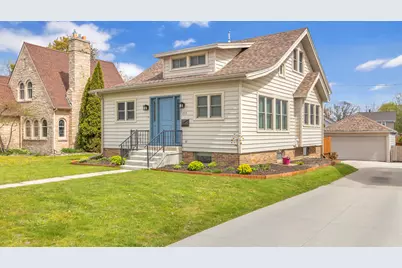 212  Fond Du Lac Ave, Sheboygan Falls, WI 53085 - Photo 1