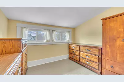 212  Fond Du Lac Ave, Sheboygan Falls, WI 53085 - Photo 17