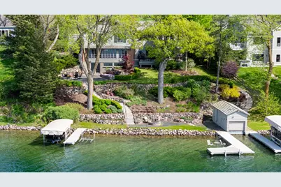 4664  Fontana Rd, West Bend, WI 53095 - Photo 1