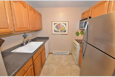 3621  St Andrews Ct #106, Racine, WI 53405 - Photo 5