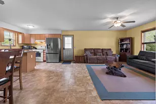 13448 E Creek Rd, Bradford, WI 53114 - Photo 19