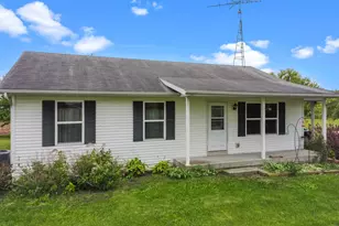 13448 E Creek Rd, Bradford, WI 53114 - Photo 11