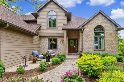 225  Ridge Line Rd, Racine, WI 53105 - Photo 3