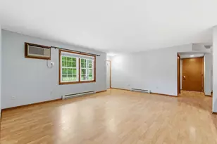 214 Minz Park Cir, West Bend, WI 53095 - Photo 5