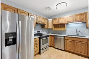 214 Minz Park Cir, West Bend, WI 53095 - Photo 13