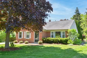 8125 N Santa Monica Blvd, Fox Point, WI 53217 - Photo 1
