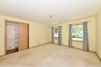8125 N Santa Monica Blvd, Fox Point, WI 53217 - Photo 19