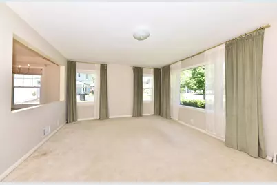 8125 N Santa Monica Blvd, Fox Point, WI 53217 - Photo 5