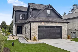30248 Forest Dr, Burlington, WI 53105 - Photo 7