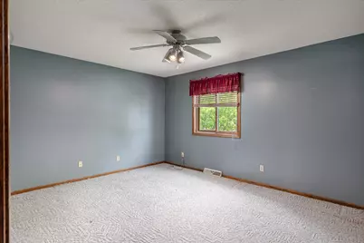 1206  Willow St, La Crescent, MN 55947 - Photo 7