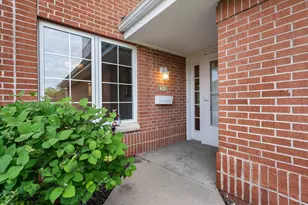 8765 Westlake Dr, Greendale, WI 53129 - Photo 3