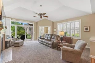 N73W13623 Claas Rd, Menomonee Falls, WI 53051 - Photo 5