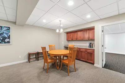 N73W13623  Claas Rd #R4, Menomonee Falls, WI 53051 - Photo 27