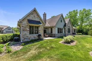 N73W13623 Claas Rd, Menomonee Falls, WI 53051 - Photo 35