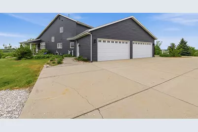 W2832  Sunset Dr, Auburn, WI 53010 - Photo 33