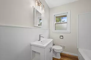 8111 W Lancaster Ave, Milwaukee, WI 53218 - Photo 13
